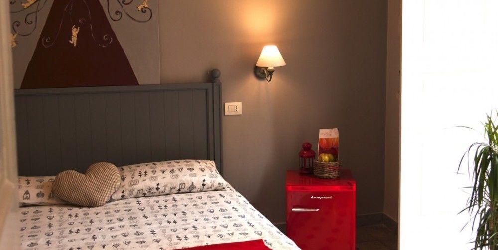 Napul'Art Bed & Breakfast เนเปิลส์ ภายนอก รูปภาพ